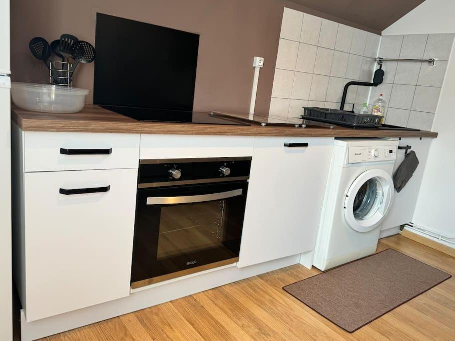 Le Sochalien - Appt 6 Pers - Confort - Proche Peugeot * Sochaux